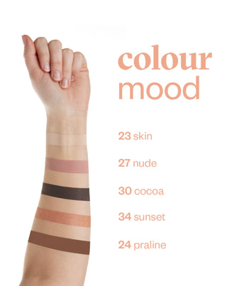 Matné očné tiene Colour mood vo farbe mliečnej čokolády 24 Praline Paese