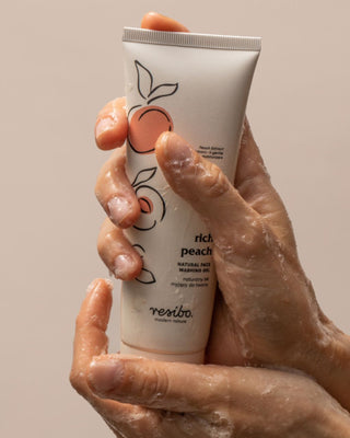 Rich Peach prírodný čistiaci gél na tvár s broskyňovým extraktom 125 ml Resibo - 2