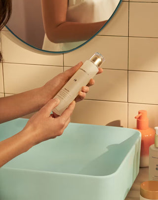 Liquid Glow On exfoliačné sérum pre nedokonalosti a zlepšenie tónu pleti Health Labs Care - 2