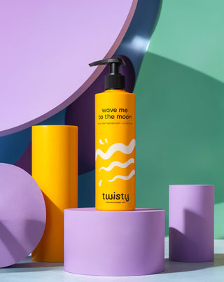 Zvlhčujúci kondicionér na kučeravé vlasy s aloe vera, kyselinou mliečnou a pantenolom Twisty - 5