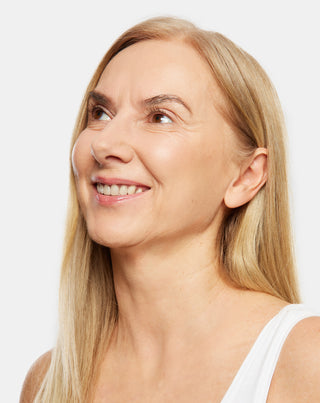 Pleťová maska Aggie s liftingovým účinkom, makadamiovým olejom a vitamínom E pre pleť 50+  - 3